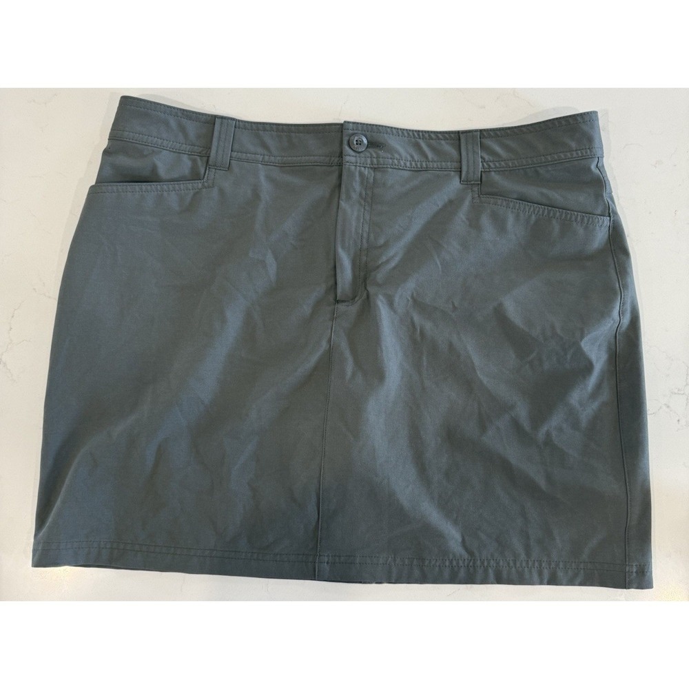 Eddie Bauer Women's Adventurer 2.0 Skort Size 16 Sporty Pockets Shorts Dark Gray